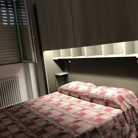 Accogliente Bilocale Leilighet Milano Eksteriør bilde